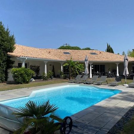 Le Temps Des Hotes Vertou Exterior foto